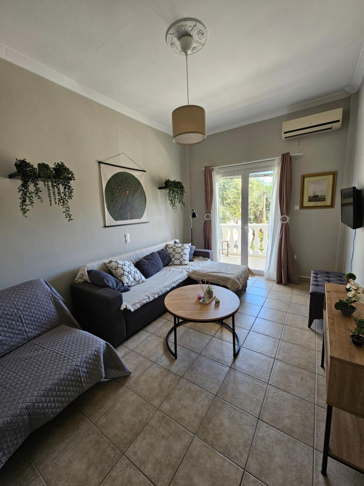 Tramonto Beach Apartment Ипсос Экстерьер фото
